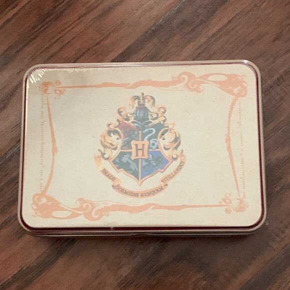 Harry Potter Special Edition Playing Cards Set New - Picture 1 of 3
